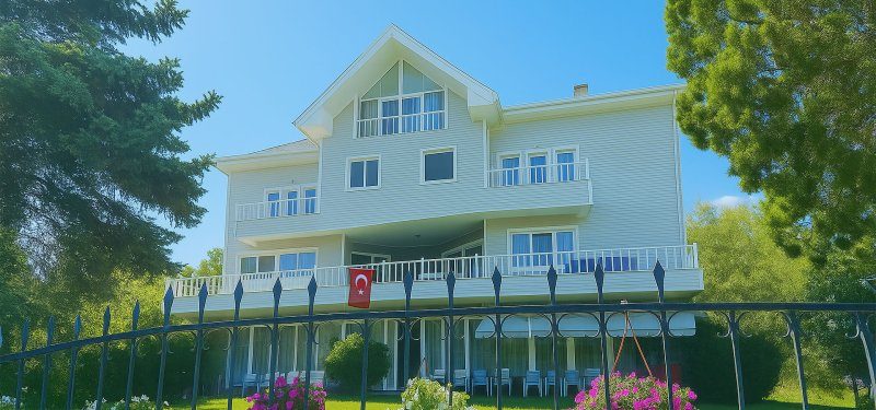 Dört Mevsim Yaşam Köşkü Yaşlı Bakım Merkezi